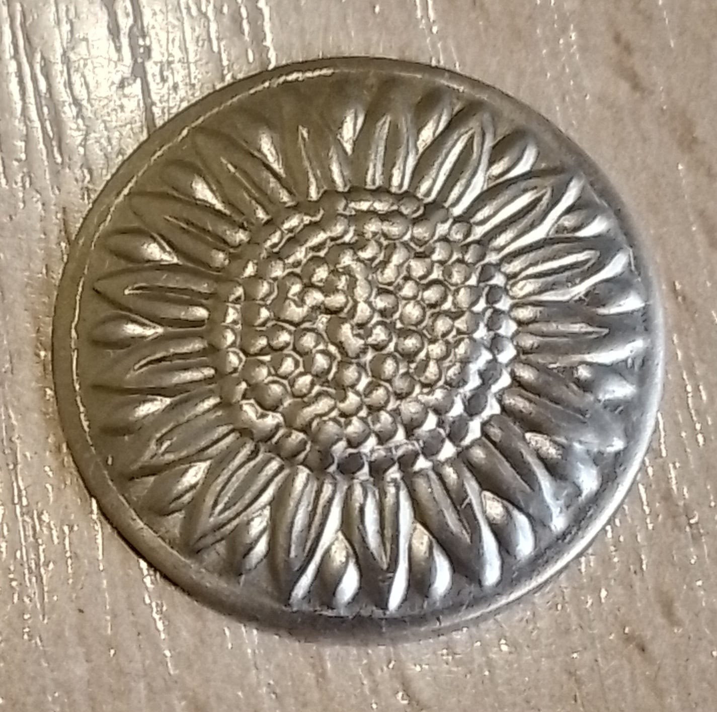 Estampa 13 mm Girasol